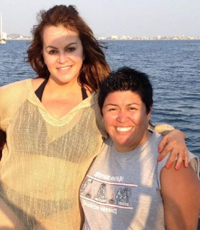 Elena Jiménez, mujer del supuesto trío con Chiquis, no duda en mostrar a Jenni Rivera en bikini