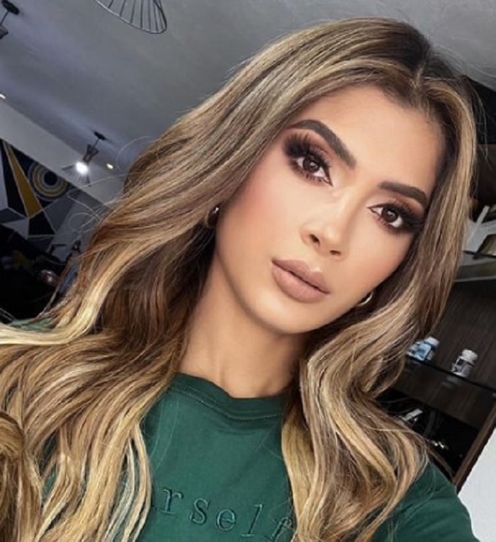 Más sobre Kimberly Flores