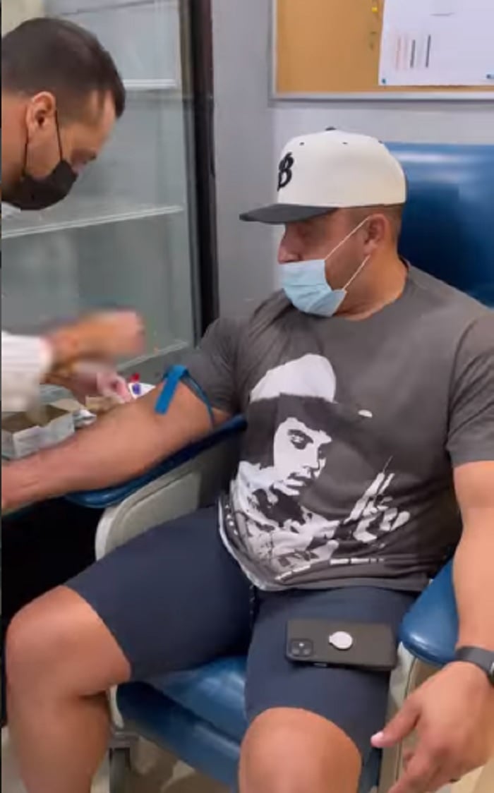 Juan Rivera vuelve a aparecer desde el hospital