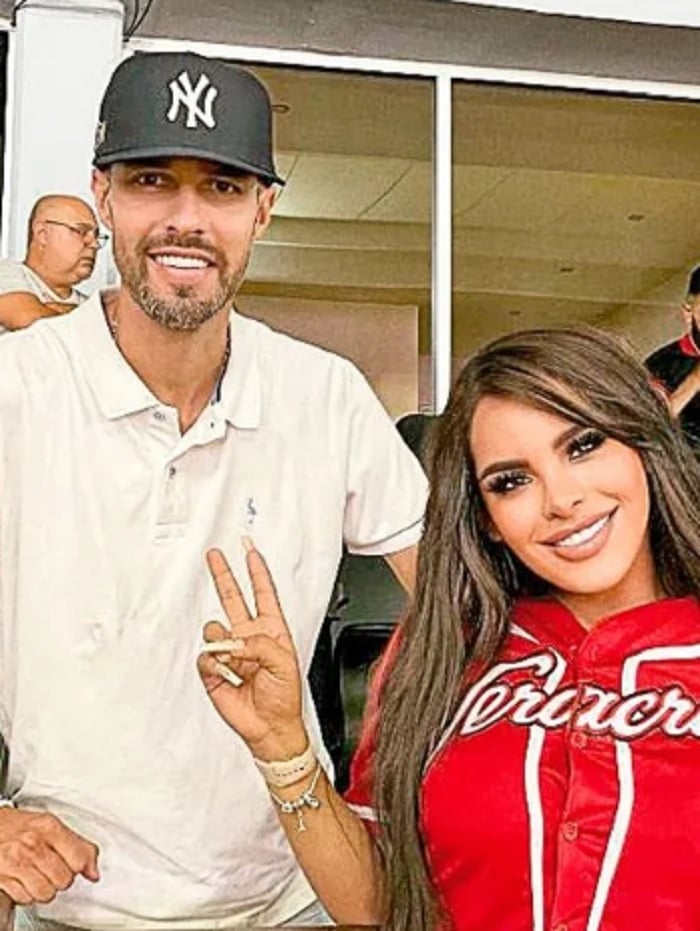 La chica trans apoya 'en todo' a Esteban Loaiza