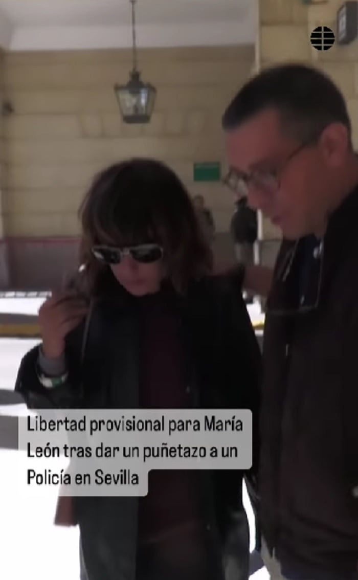 Captan a actriz de La Casa de las Flores a su salida de la cárcel