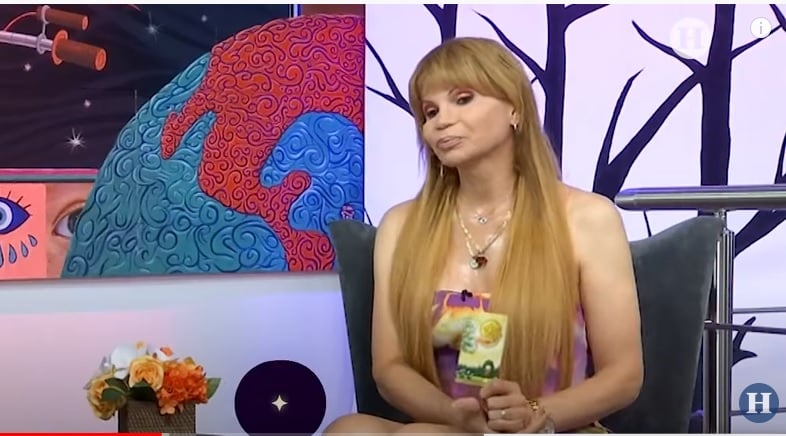 Mhoni Vidente revela lo que se viene para Colombia, y América Latina, tras el triunfo de Gustavo Petro