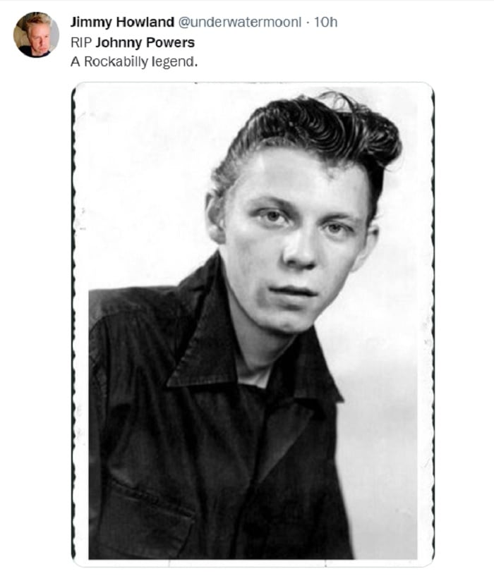 Fue incluido en el Salón de la Fama del Rockabill