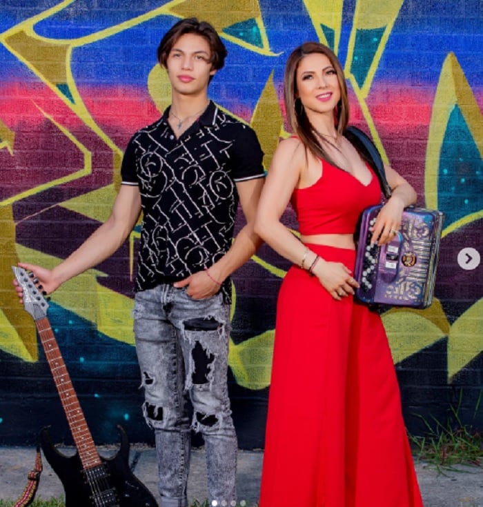 Priscila Ángel de fiesta por el cumpleaños de su hijo