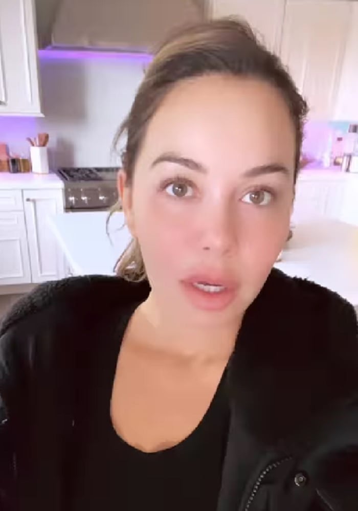 "I think it helped me a lot to go to church": Chiquis Rivera