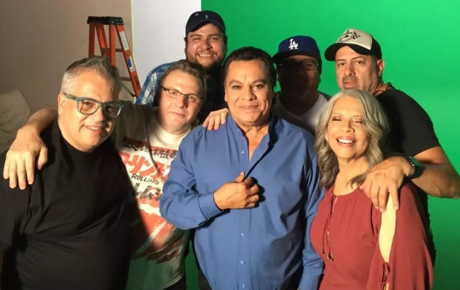 Gustavo Farías dijo que estuvo a punto de hacerse un dueto entre Juan Gabriel y Elton John
