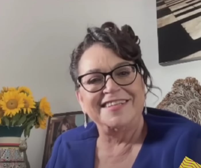 "Sigo defendiendo lo que es mío", asegura la Señora Rosa