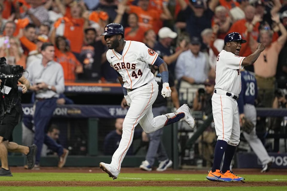 Astros de Houston vencen a los Marineros de Seattle