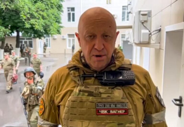 El líder de Wagner, Yevgeny Prigozhin pone fin a su marcha en Rusia
