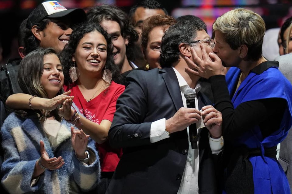 ELECCIONES COLOMBIA