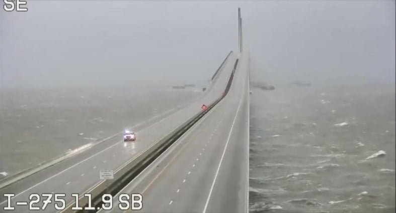 Hurricane Ian prepares to make «catastrophic» landfall in Florida