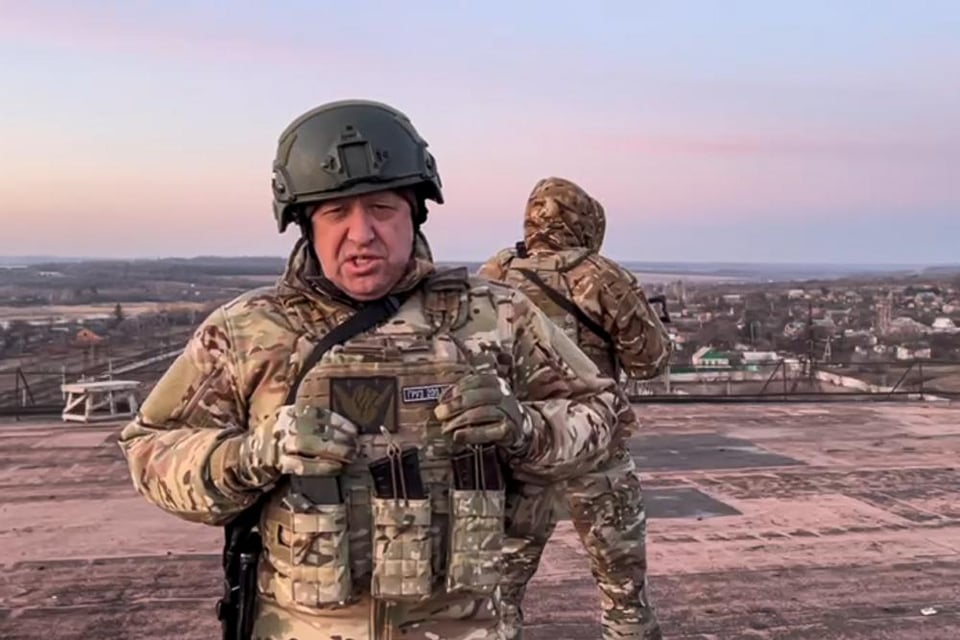 Mercenarios ponen fin a su marcha en Rusia