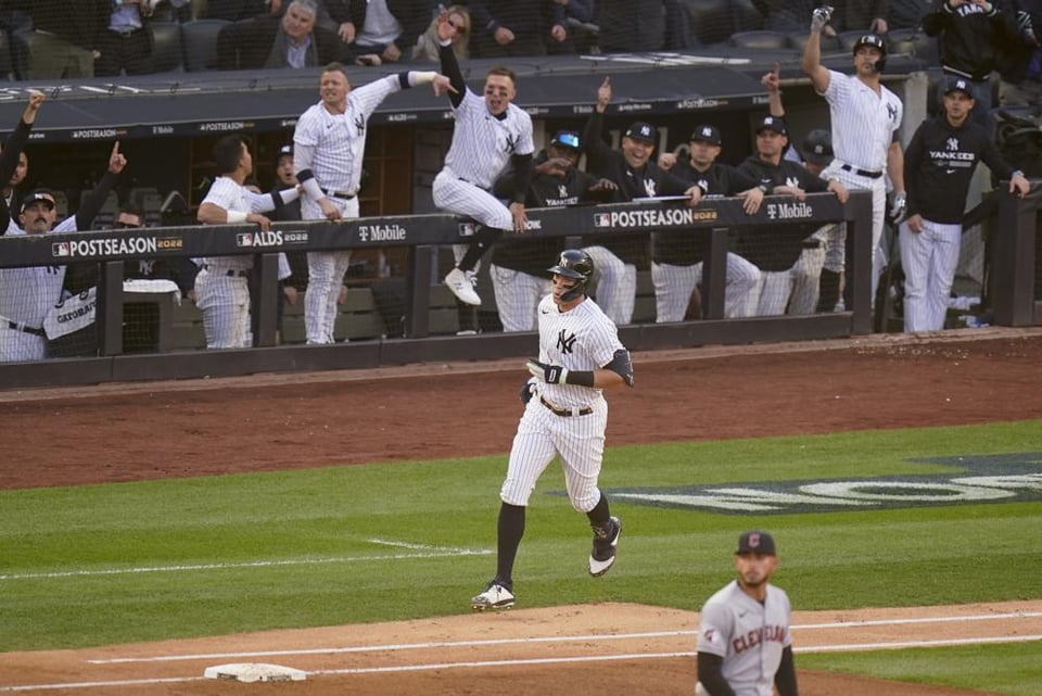 Yankees avanza serie Guardians: Aaron Hicks busca su título número 28