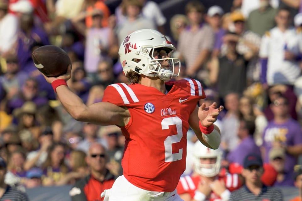 LSU Football Ole Miss: Dan la sorpresa de la temporada
