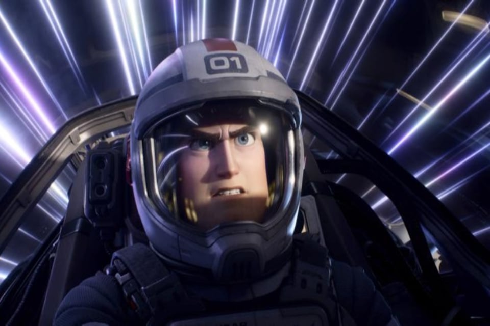 La historia de Lightyear llega a Disney+ featured image
