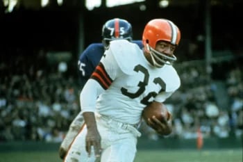 Jim Brown, leyenda de la NFL muere a los 87 años de edad
