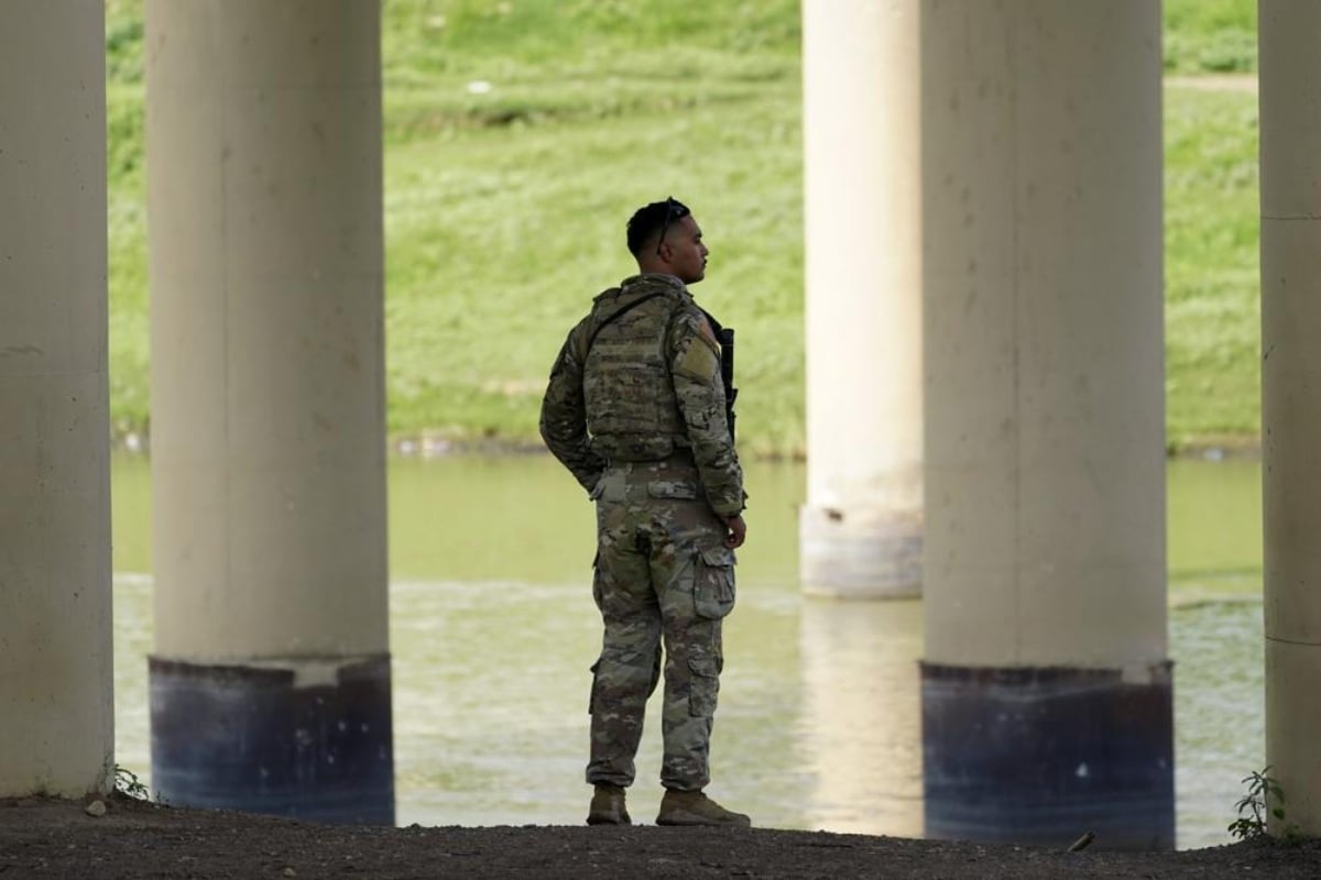 8 migrantes muertos y 53 detenidos al tratar de cruzar el Río Grande