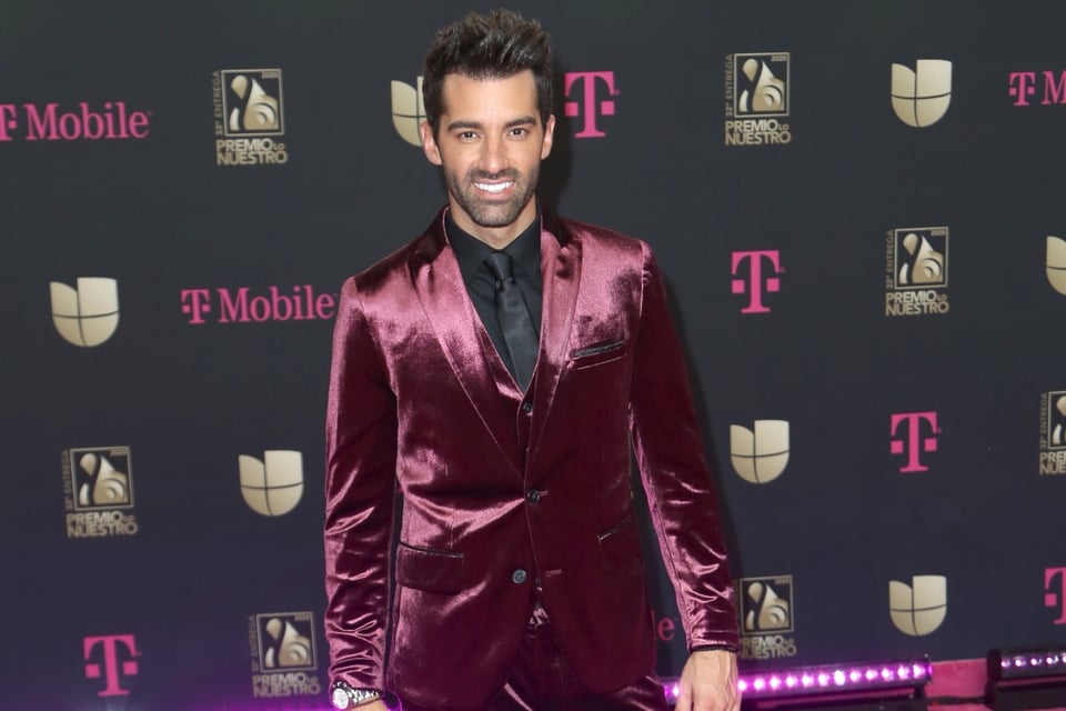 Toni Costa va con todo con Evelyn Beltrán; «Juntos somos imparables»