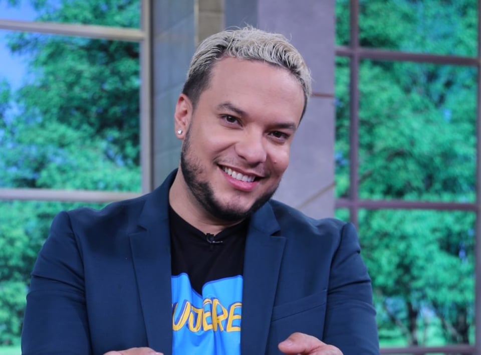 ¿Canta mejor que ella? Supuesta nueva novia de Lorenzo ‘humilla’ a Chiquis Rivera (VIDEO)