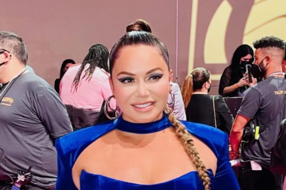 Chiquis Rivera confiesa que le gustaría volver al 2012 para hablar con su fallecida madre Jenni Rivera