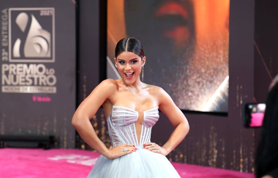 ¿Ya la considera su hijastra? Clarissa Molina manda mensaje bastante personal a la hija de su novio Vicente Saavedra (FOTO) featured image