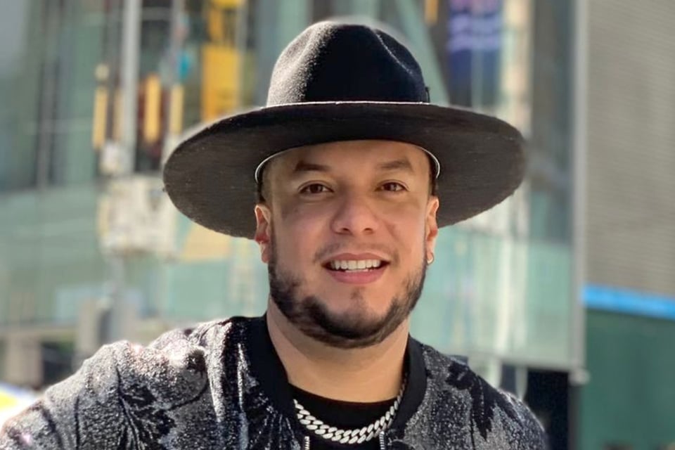 Aseguran que Lorenzo Méndez no supera a Chiquis