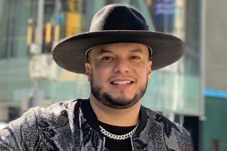 Lorenzo Méndez no se queda con las ganas y se le va con todo a Chiquis en su nueva canción featured image