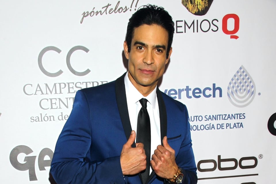 Juan Vidal comprueba que ya le pagó a Cynthia Klitbo