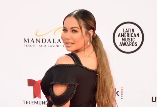Chiquis reveals a lacy black bra in sexy Instagram pics (PHOTOS)