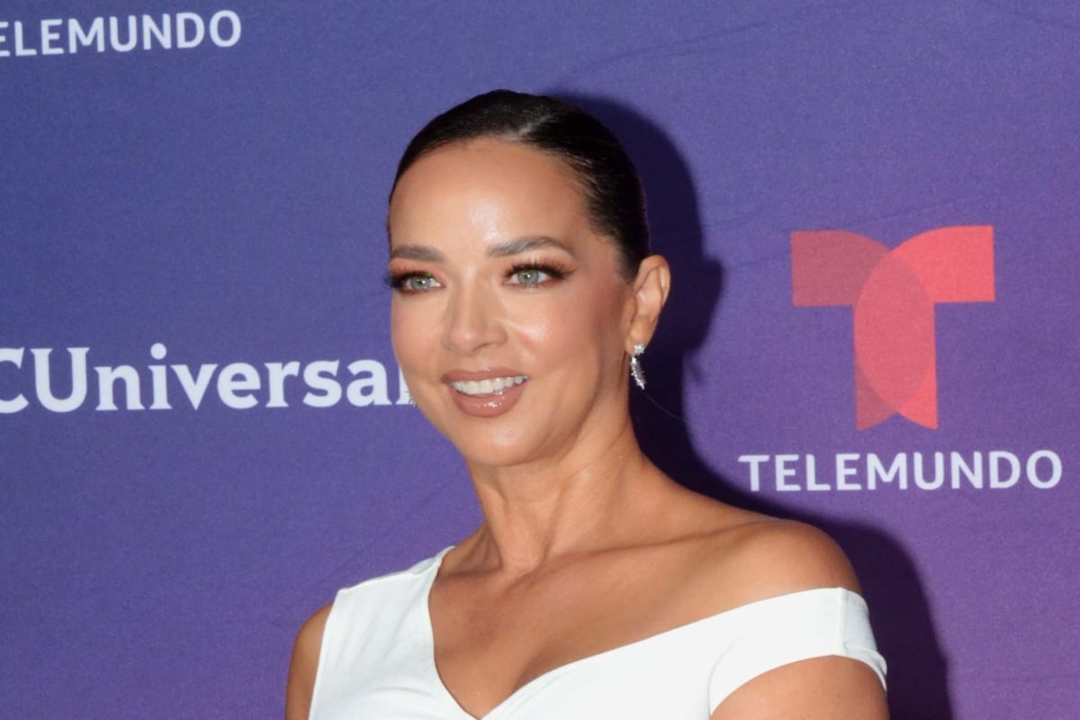 Adamari Lopez se reencuentra con la mamá de Toni Costa y termina llorando