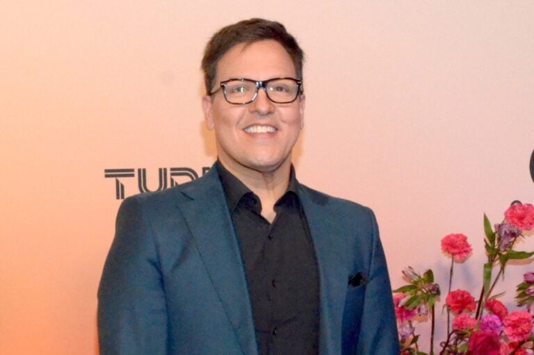 Raúl González de ‘Despierta América’ denuncia ser víctima de fraude