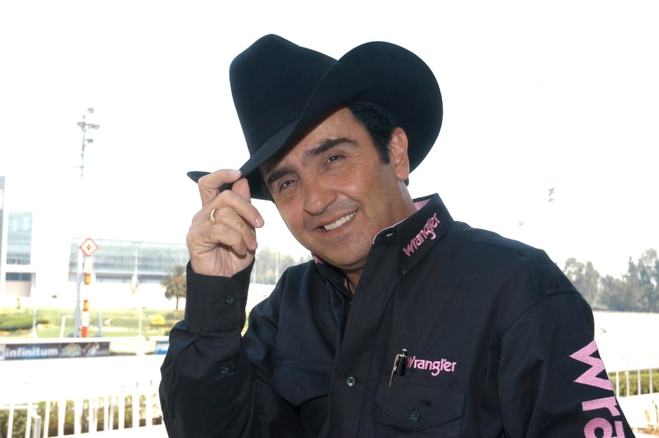 ¿Es una carga para su familia? Vicente Fernández Jr estalla contra las críticas que aseguran es un ‘mantenido’ (FOTO)