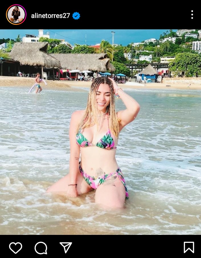 The best bikinis of Javier Cortés's wife
