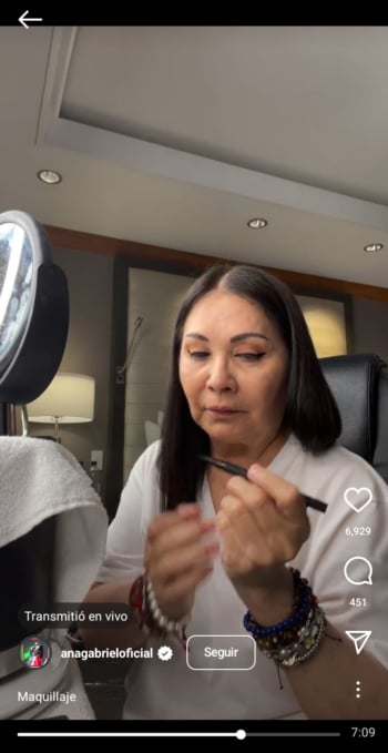 Ana Gabriel pierde estribos