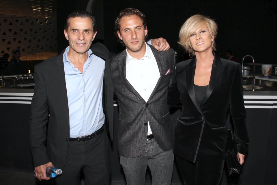 Acusan a Humberto Zurita de olvidarse de Christian Bach.