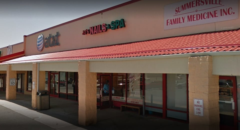 Fatal tiroteo en un salón de spa en EEUU deja tres muertos