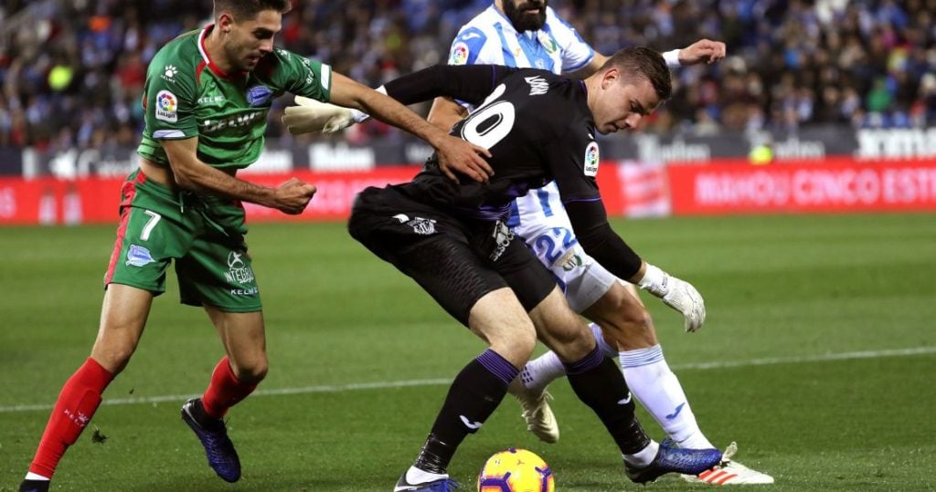 Lunin dejó la portería a cero en su debut liguero como titular
