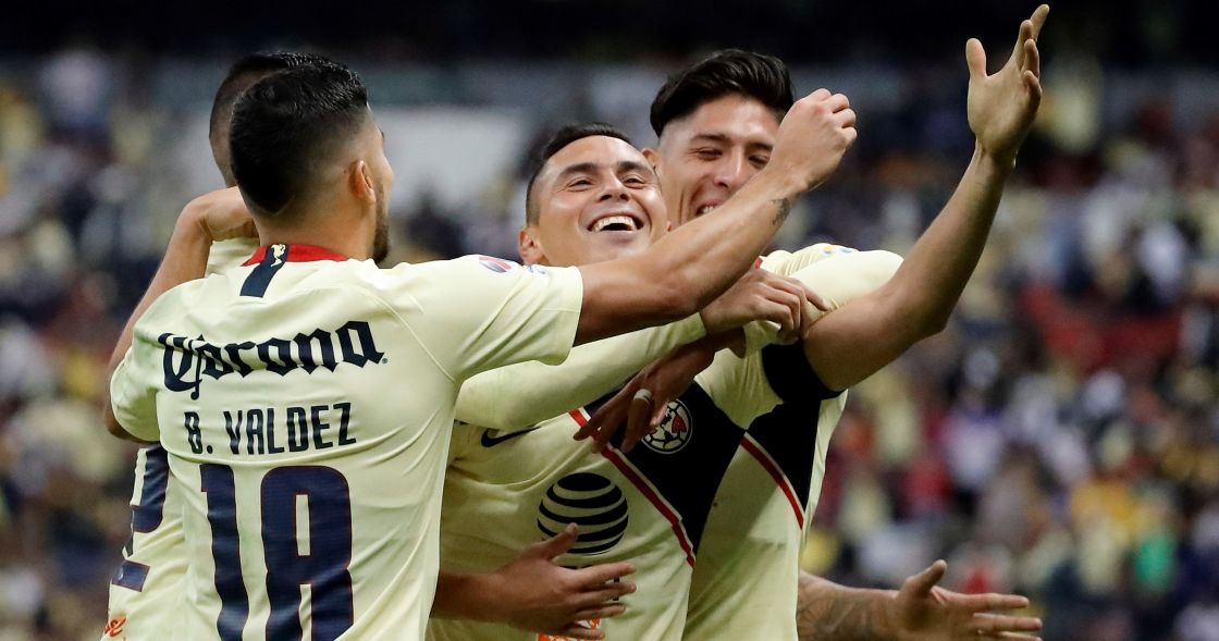 Chivas y el America llegan diferentes a los Clásicos