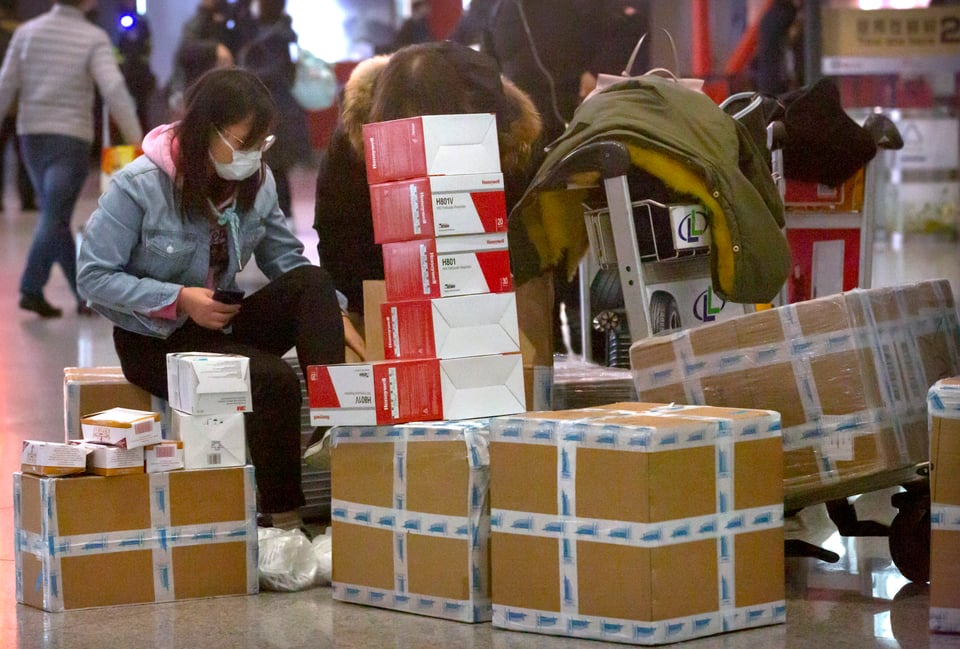Estados Unidos pide no ir a China y OMS decreta emergencia por virus