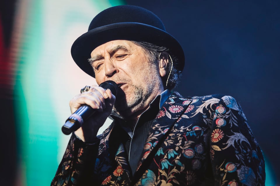 Joaquín Sabina operado de urgencia por un derrame cerebral (VIDEO)