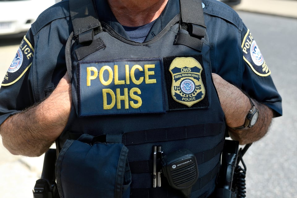 EEUU justifica acción contra inmigrantes indocumentados en operativos con fuerzas especiales
