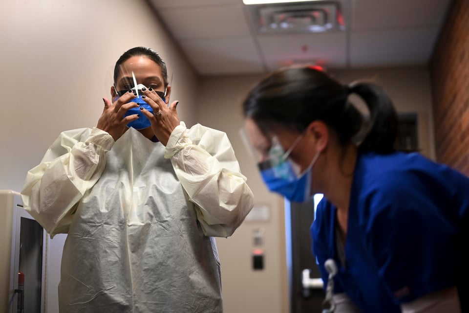Casos de Coronavirus en EE. UU. superan los mil y gobernador de California advierte más restricciones