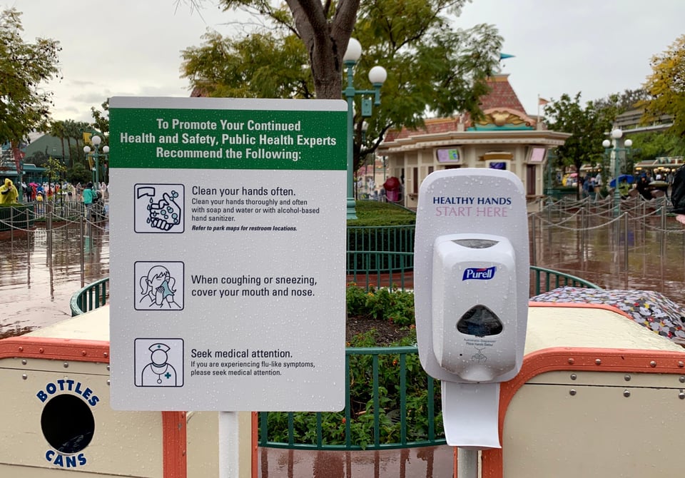 Disney cierra parques en Florida, California y París por el coronavirus