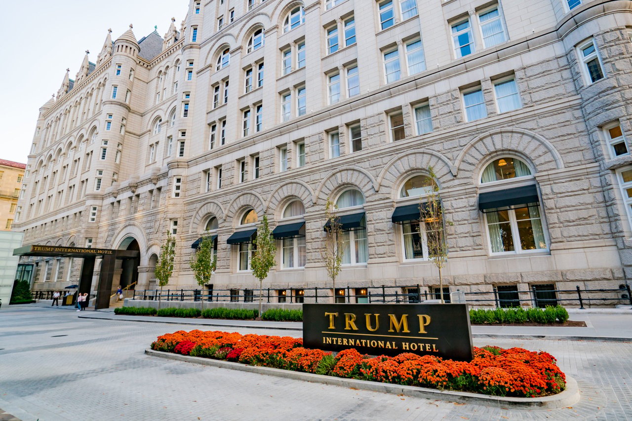 organización Trump pierde dólares crisis coronavirus