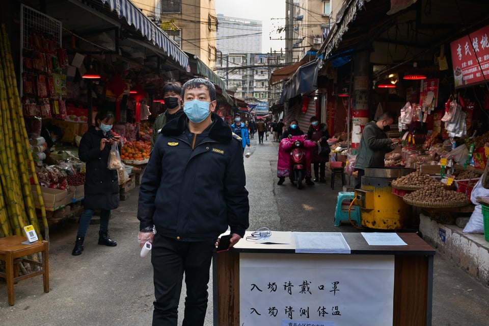 Prohiben en la ciudad china de Wuhan el consumo de animales salvajes