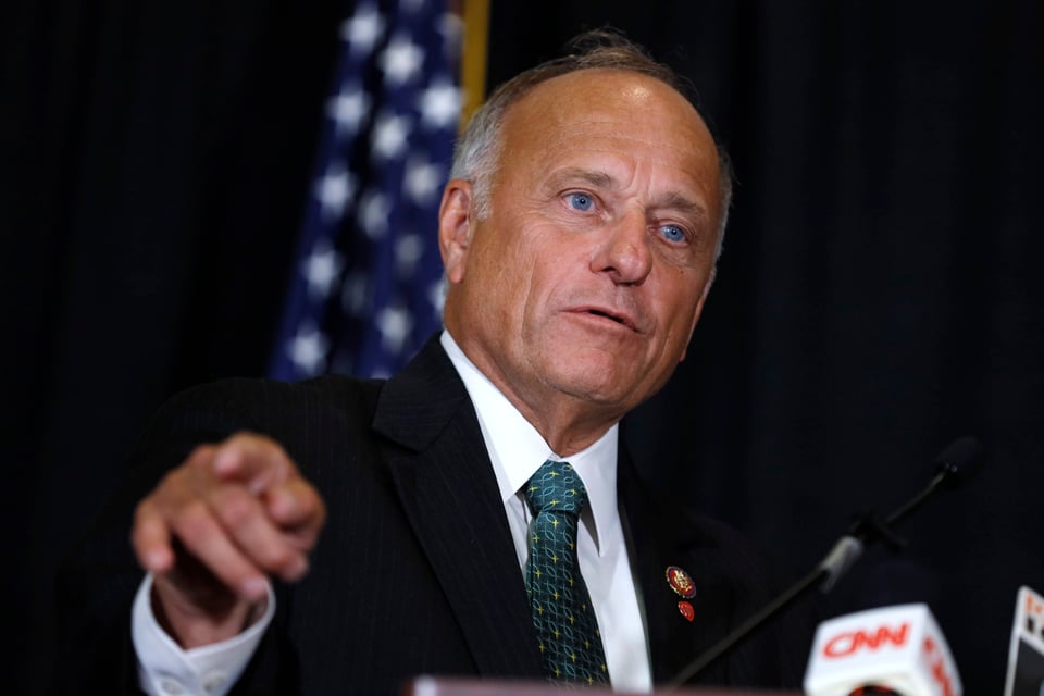 Polémico legislador racista y antiinmigrante pierde primarias republicanas en Iowa