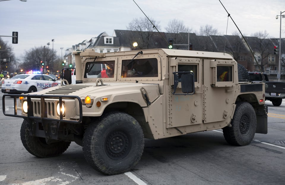 Movilizan Guardia Nacional para proteger monumentos en Washington D.C. featured image