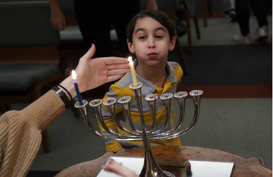 Hanukkah: ¿De qué se trata esta festividad de millones de judíos?