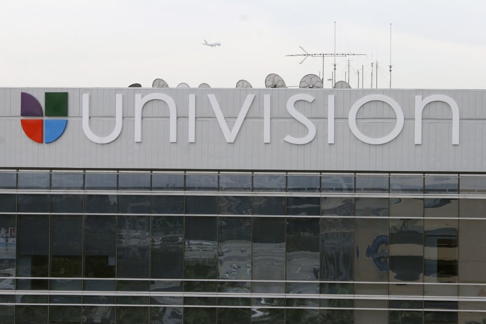 Siguen los recortes en Univisión y ahora revelan a quién despidieron (FOTO)