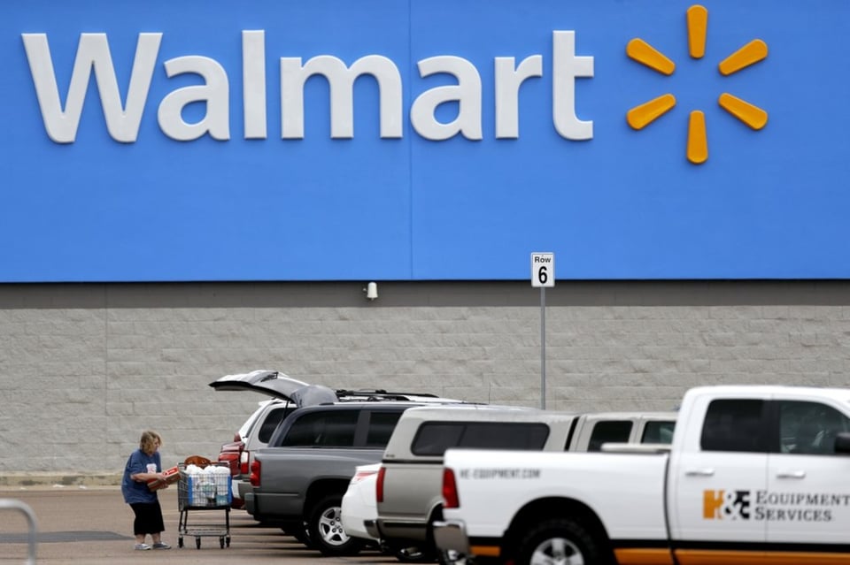 Walmart aumenta ventas tras enorme demanda durante crisis económica